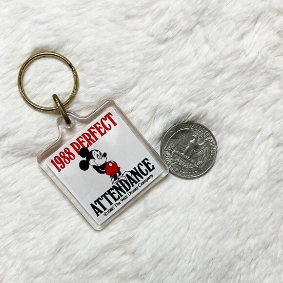 Vintage Disney 1988 Perfect Attendance Mickey Keychain - Picture 3 of 3